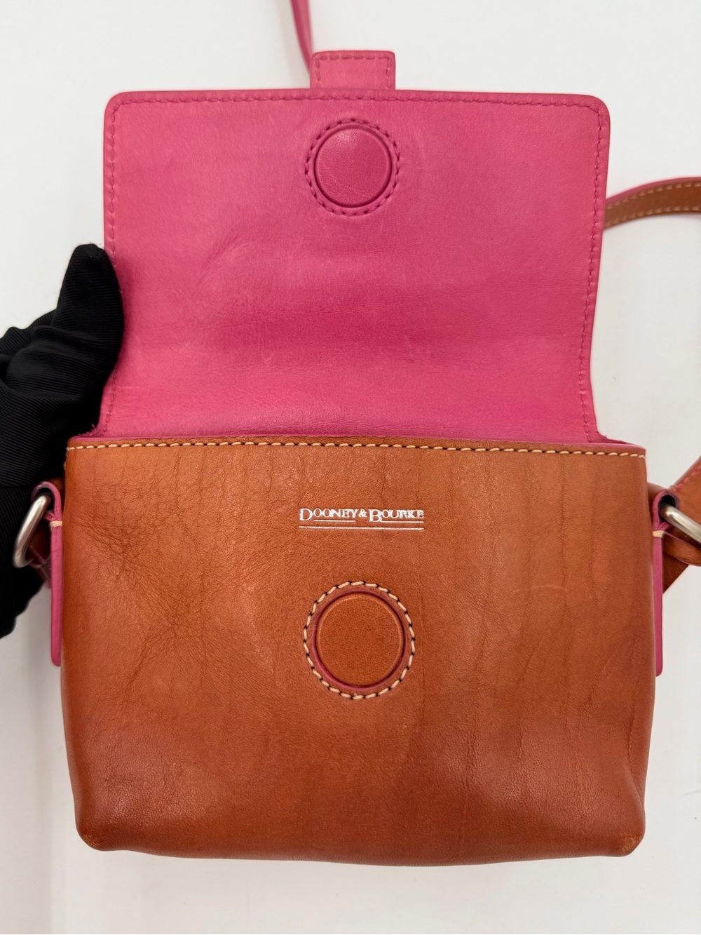 Vintage Dooney & Bourke Y2K Heart Mini Crossbody - Picture 4 of 11
